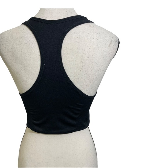 Puma cropped tie knot front black puma silver logo top. Size Large. - Picture 6 of 9